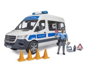 02683-mercedes-sprinter-kombi-sa-policajcem